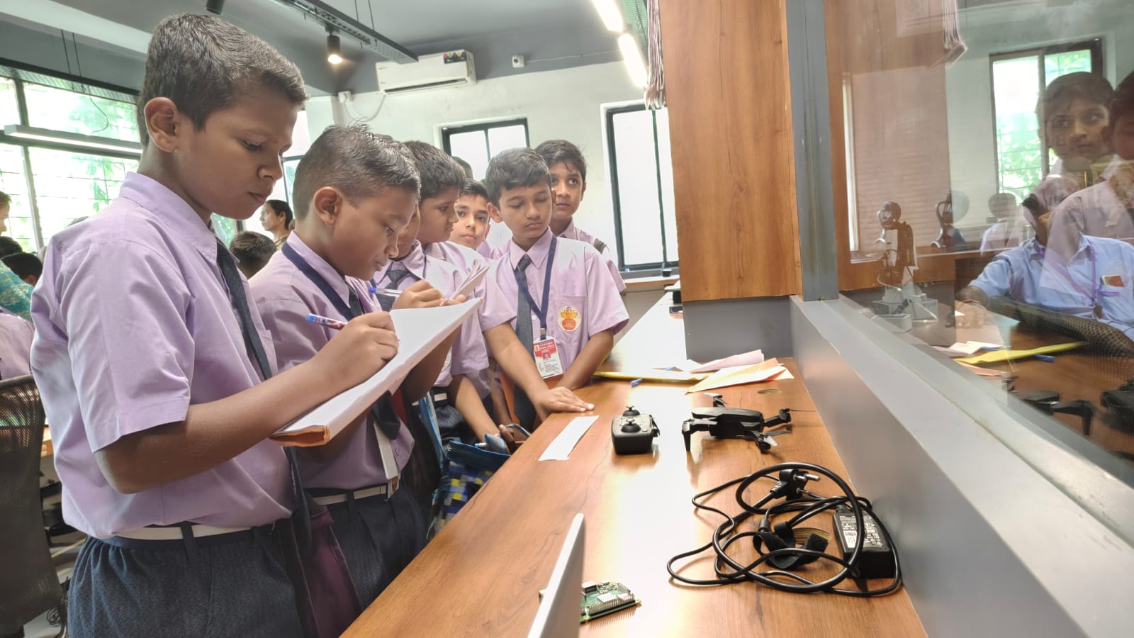 S.P.M. English School Robotics Workshop photograph 4